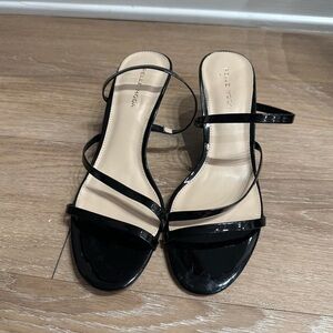 Pelle Moda Black Strappy Kitten Heel Sandals